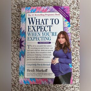 What to Expect When You're Expecting book by Heidi Murkoff - White & Blue Cover